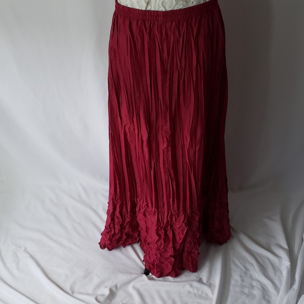 Worthington woman plus size pleated long skirt